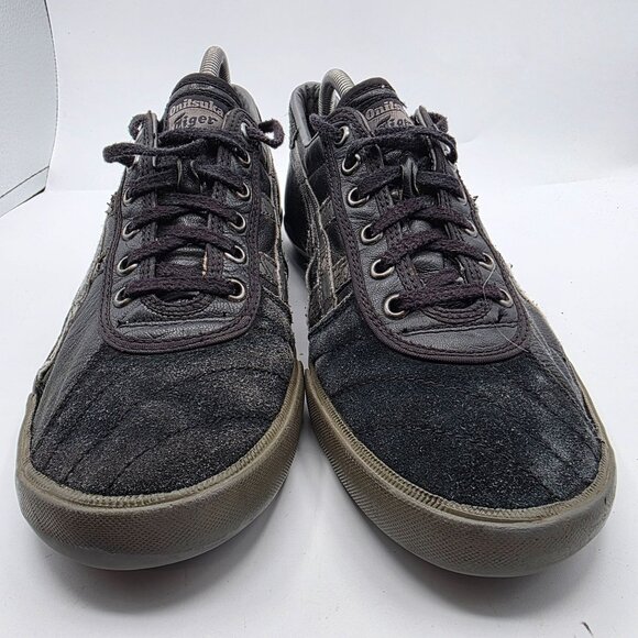 Athletic_Shoes